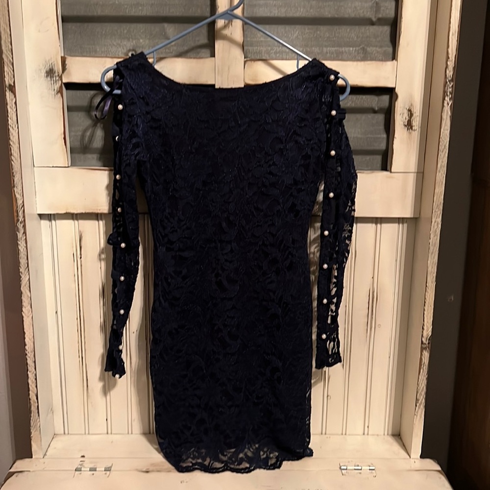 Juniors Blue floral lace long sleeve dress